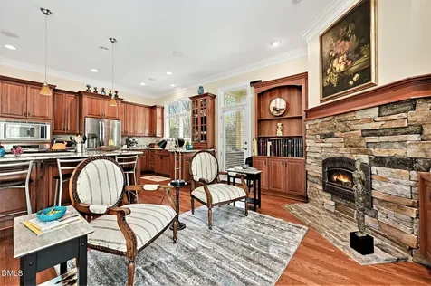 51210 Eastchurch Chapel Hill NC 27517