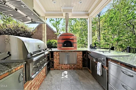 51210 Eastchurch Chapel Hill NC 27517