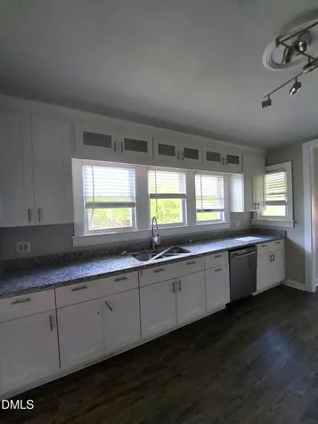 610 S Wakefield Street Zebulon NC 27597