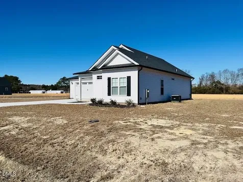 201 E Sillinger Drive Goldsboro NC 27534