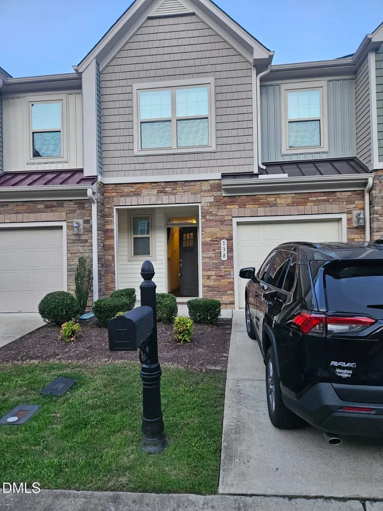138 Hill Shore Lane Clayton NC 27527