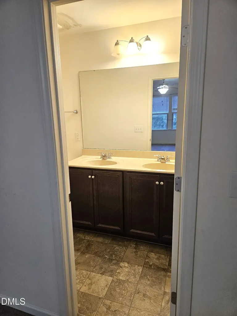 138 Hill Shore Lane Clayton NC 27527