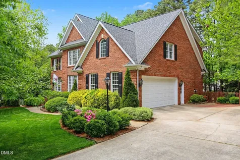 116 Loch Pointe Drive Cary NC 27518
