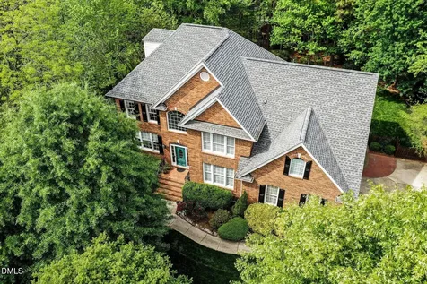 116 Loch Pointe Drive Cary NC 27518