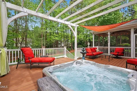 116 Loch Pointe Drive Cary NC 27518