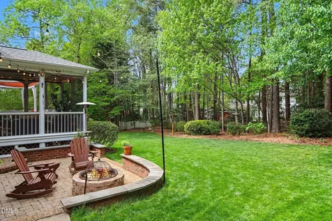 116 Loch Pointe Drive Cary NC 27518