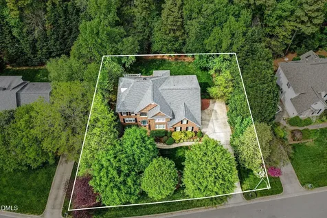 116 Loch Pointe Drive Cary NC 27518