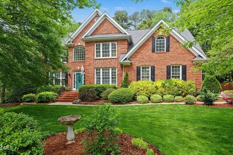 116 Loch Pointe Drive Cary NC 27518