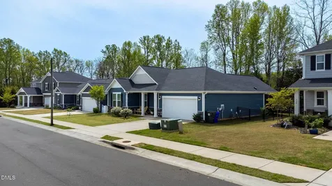 532 Kayak Court Mebane NC 27302
