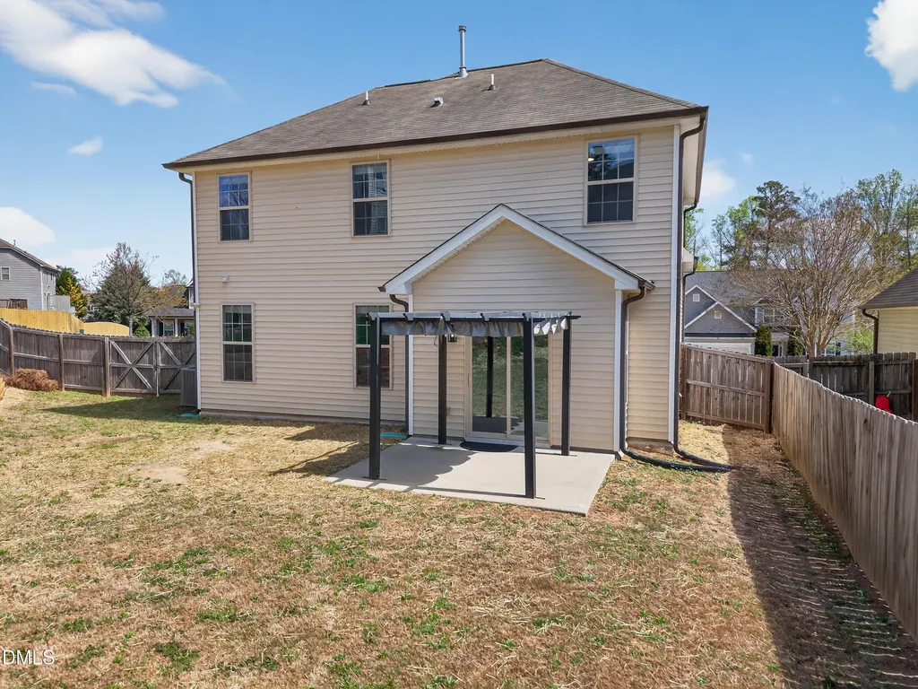 38 Standing Oaks Lane Clayton NC 27527