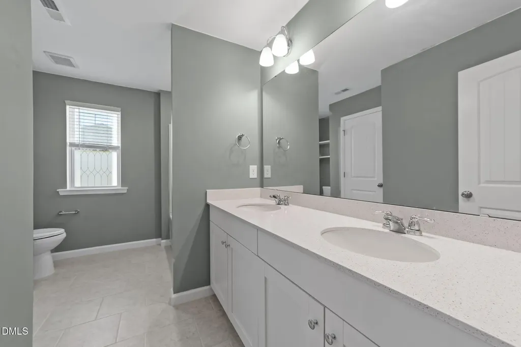 755 Creekway Drive Fuquay Varina NC 27526