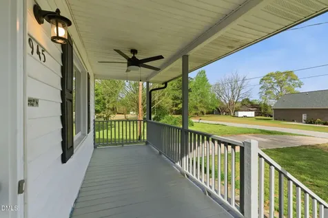 945 Old School Road Four Oaks NC 27524