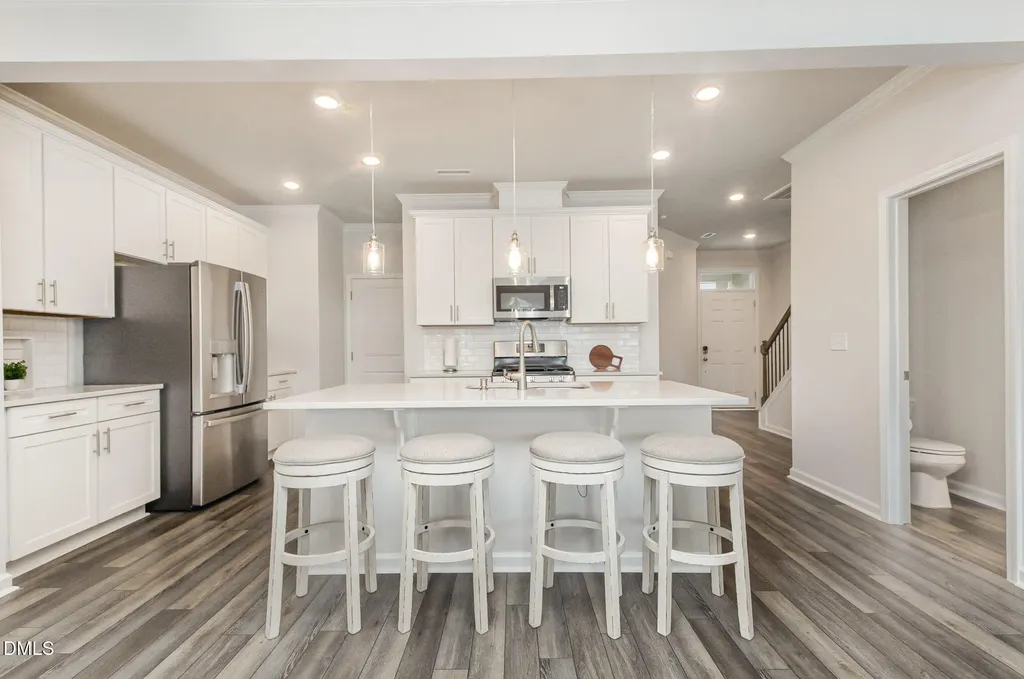 6002 Renew Place Raleigh NC 27616