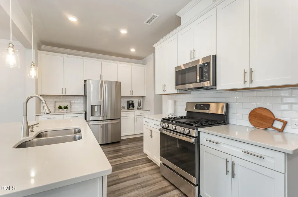 6002 Renew Place Raleigh NC 27616