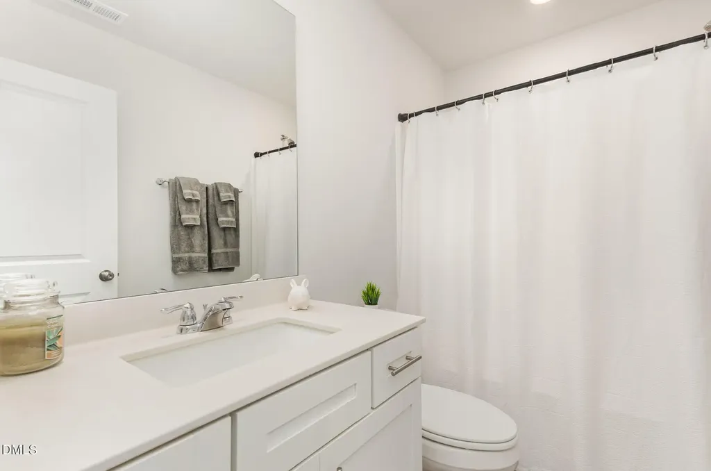 6002 Renew Place Raleigh NC 27616
