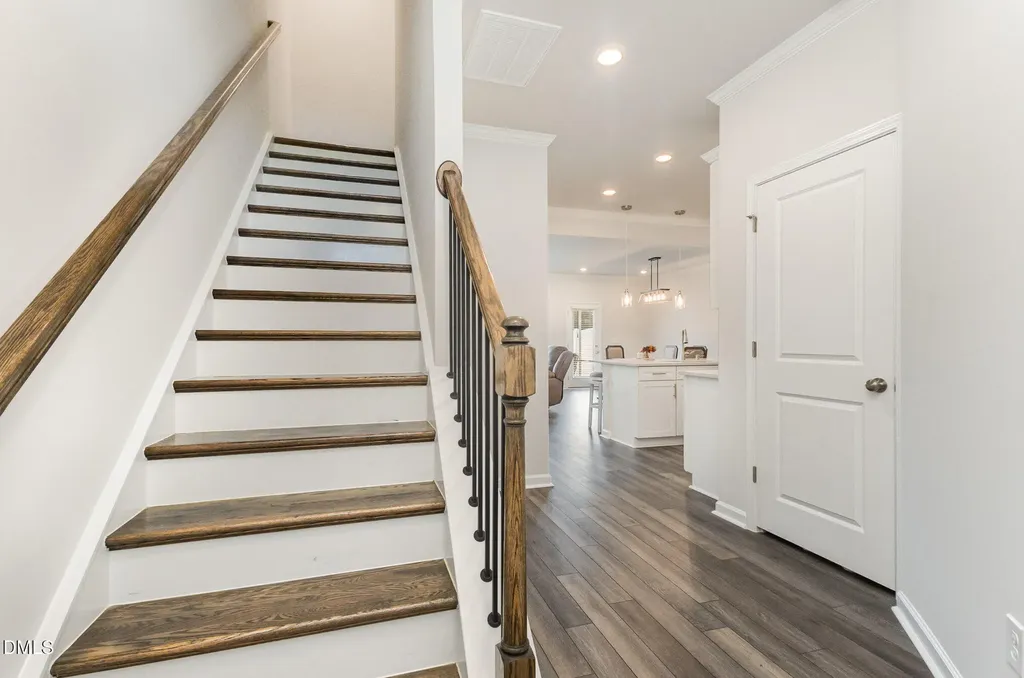 6002 Renew Place Raleigh NC 27616