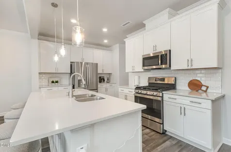 6002 Renew Place Raleigh NC 27616