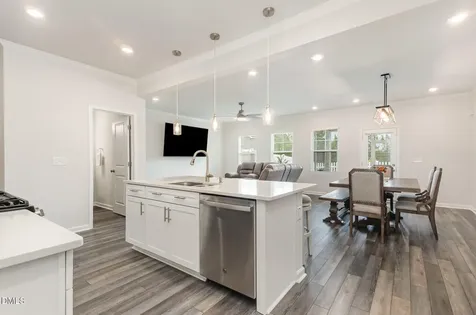 6002 Renew Place Raleigh NC 27616