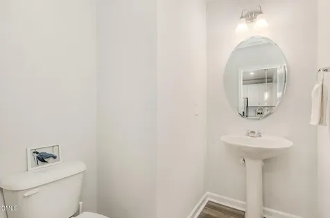 6002 Renew Place Raleigh NC 27616
