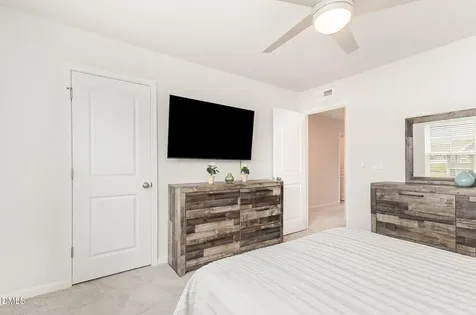 6002 Renew Place Raleigh NC 27616