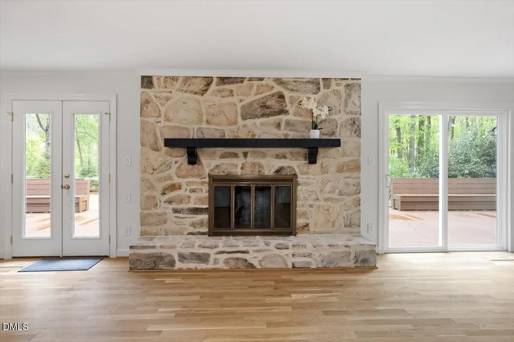 1023 Cleland Drive Chapel Hill NC 27517
