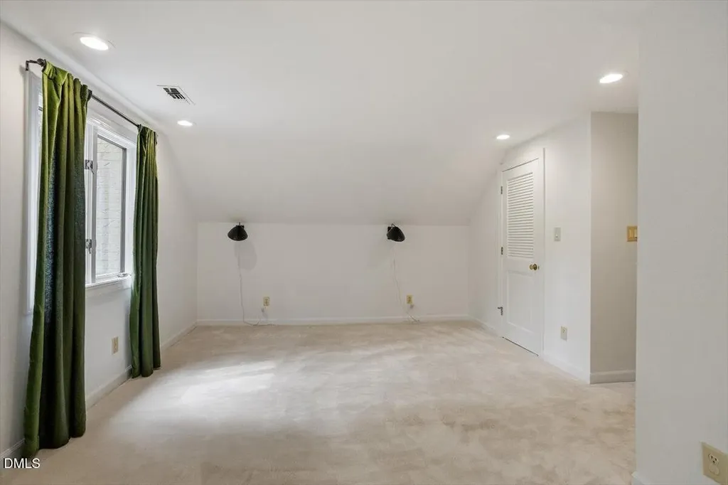1023 Cleland Drive Chapel Hill NC 27517