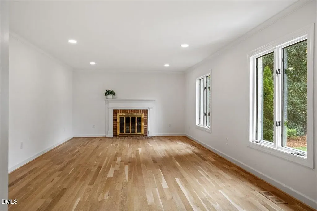 1023 Cleland Drive Chapel Hill NC 27517