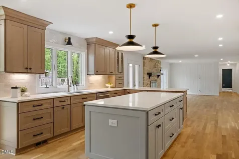 1023 Cleland Drive Chapel Hill NC 27517