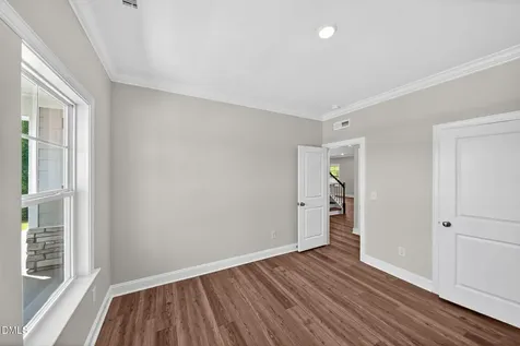 324 Oakwood Crest Drive Knightdale NC 27545