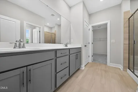 324 Oakwood Crest Drive Knightdale NC 27545