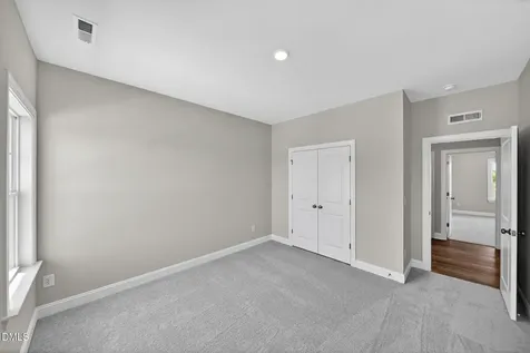 324 Oakwood Crest Drive Knightdale NC 27545