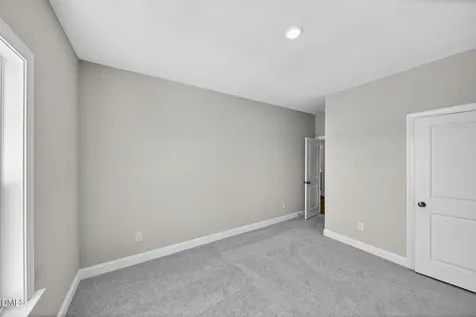 324 Oakwood Crest Drive Knightdale NC 27545