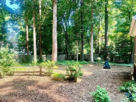 8605 Brookdale Drive Raleigh NC 27613