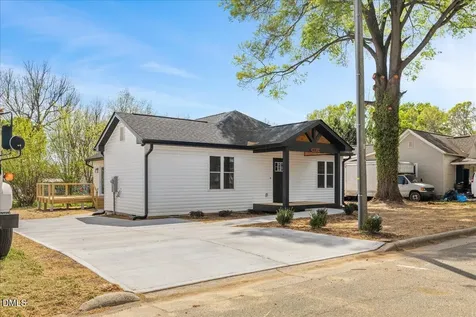 402 Poplar Street Graham NC 27253