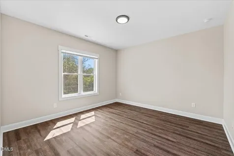 402 Poplar Street Graham NC 27253