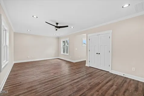 402 Poplar Street Graham NC 27253
