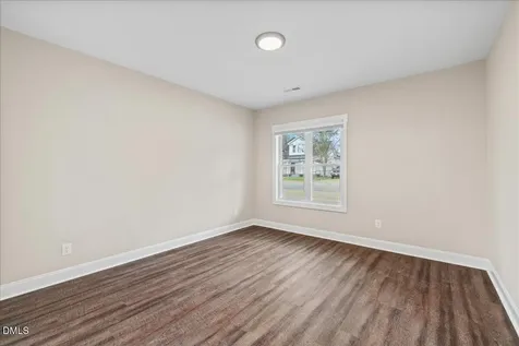 402 Poplar Street Graham NC 27253