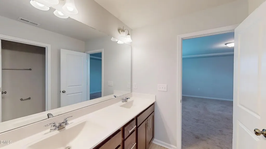 1631 Chestnut Tree Drive Fuquay Varina NC 27526