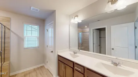 1631 Chestnut Tree Drive Fuquay Varina NC 27526