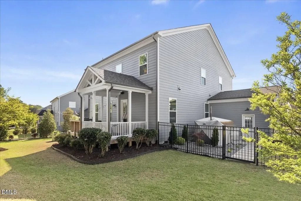 316 Silent Bend Drive Holly Springs NC 27540