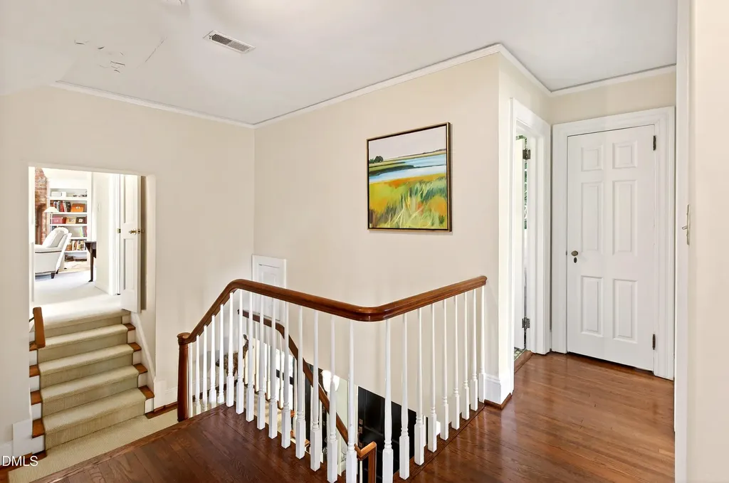 223 Hillcrest Circle Chapel Hill NC 27514
