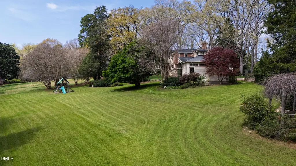 223 Hillcrest Circle Chapel Hill NC 27514