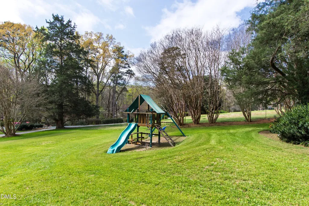 223 Hillcrest Circle Chapel Hill NC 27514