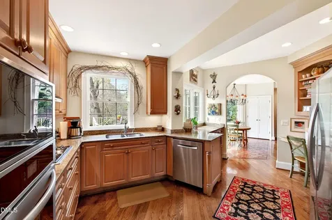 223 Hillcrest Circle Chapel Hill NC 27514