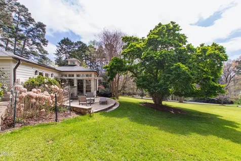 223 Hillcrest Circle Chapel Hill NC 27514
