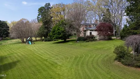 223 Hillcrest Circle Chapel Hill NC 27514