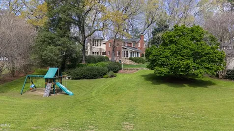 223 Hillcrest Circle Chapel Hill NC 27514