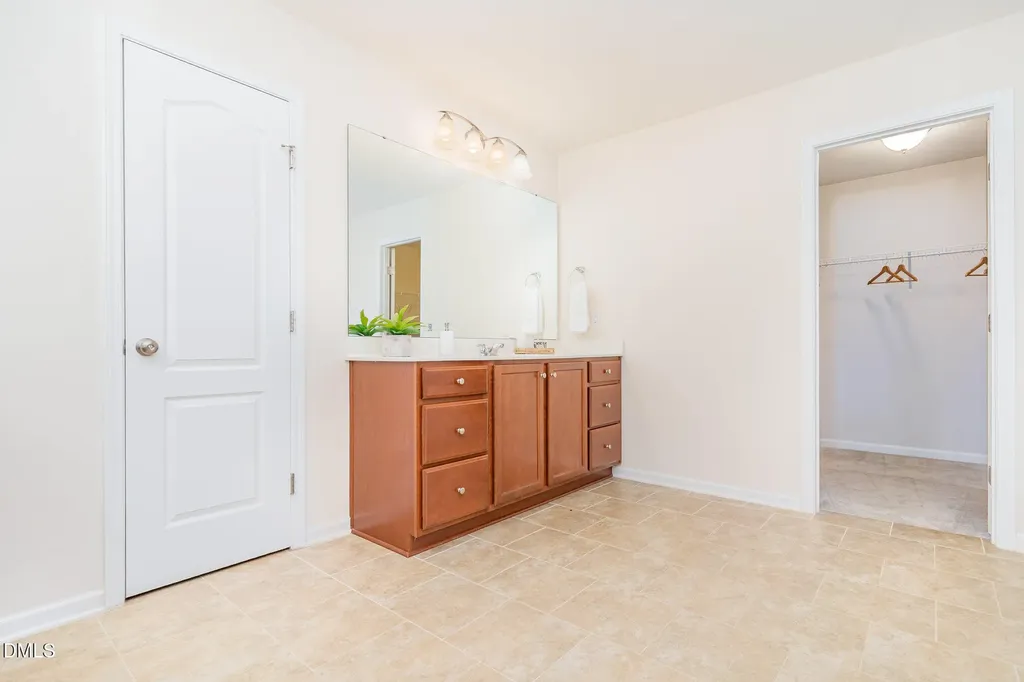 255 Heathwood Drive Clayton NC 27527