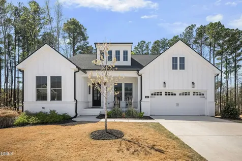 624 Long Lake Drive Fuquay Varina NC 27526