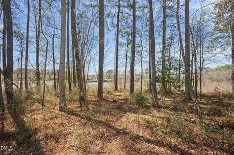 624 Long Lake Drive Fuquay Varina NC 27526